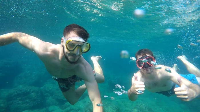 Snorkeling at the three green caves 1